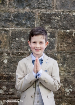 9th of May First Communion  (6).jpg